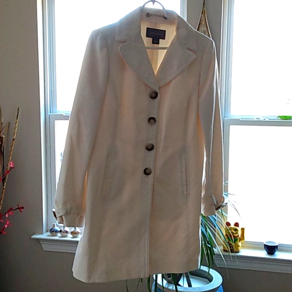 Ann Taylor Jackets & Blazers - ANN TAYLOR S OFF WHITE COAT